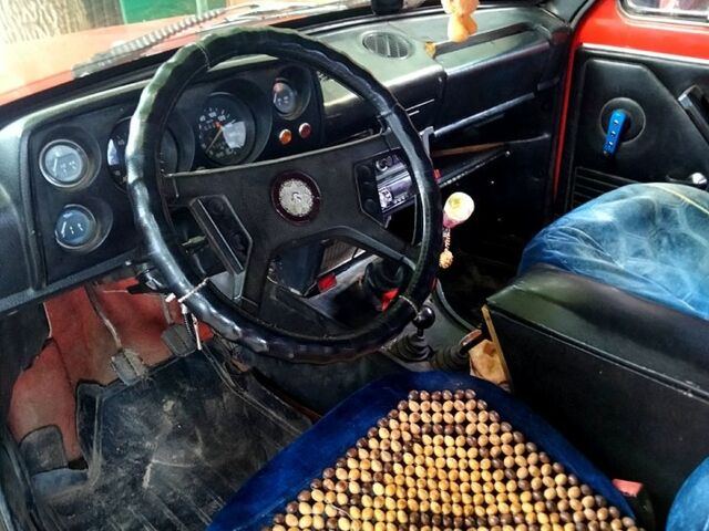 ВАЗ Нива, объемом двигателя 1.7 л и пробегом 80 тыс. км за 2000 $, фото 3 на Automoto.ua