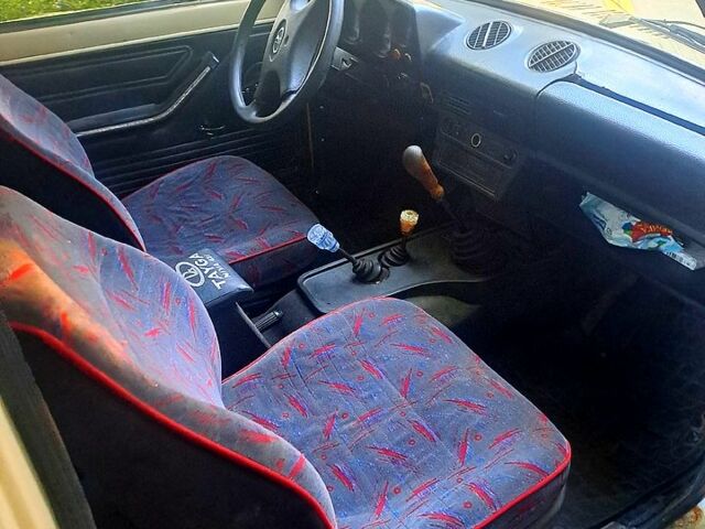 ВАЗ Нива, об'ємом двигуна 1.6 л та пробігом 264 тис. км за 2000 $, фото 3 на Automoto.ua