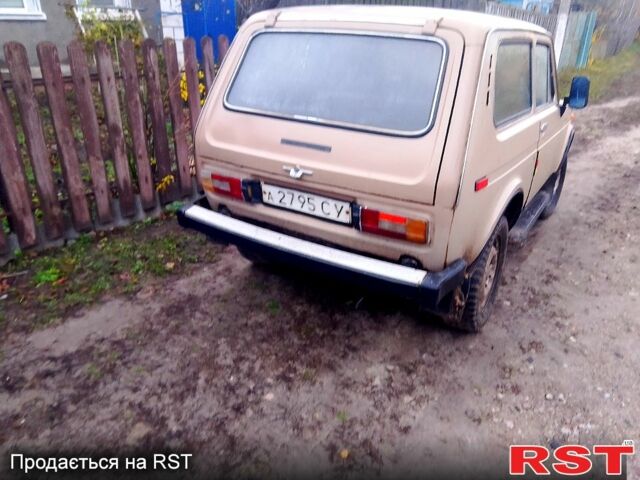 ВАЗ Нива, объемом двигателя 1.6 л и пробегом 170 тыс. км за 1600 $, фото 1 на Automoto.ua
