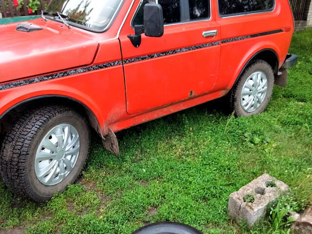 ВАЗ Нива, объемом двигателя 1.7 л и пробегом 50 тыс. км за 1850 $, фото 2 на Automoto.ua