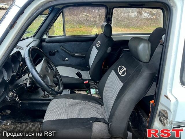 ВАЗ Нива, объемом двигателя 1.6 л и пробегом 200 тыс. км за 850 $, фото 11 на Automoto.ua