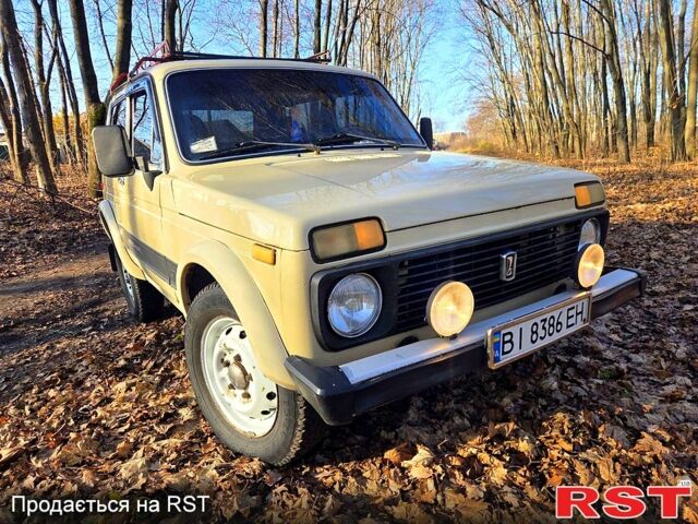 ВАЗ Нива, объемом двигателя 1.6 л и пробегом 100 тыс. км за 2500 $, фото 3 на Automoto.ua