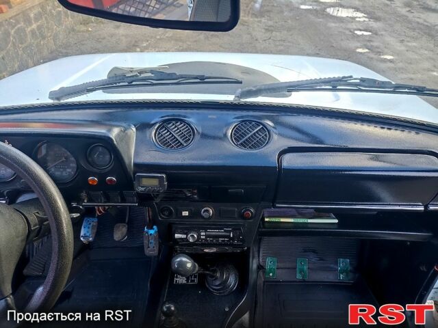 ВАЗ Нива, объемом двигателя 1.6 л и пробегом 148 тыс. км за 2200 $, фото 5 на Automoto.ua