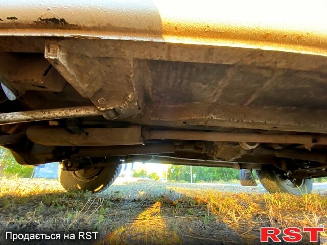 ВАЗ Нива, объемом двигателя 1.6 л и пробегом 250 тыс. км за 1500 $, фото 3 на Automoto.ua