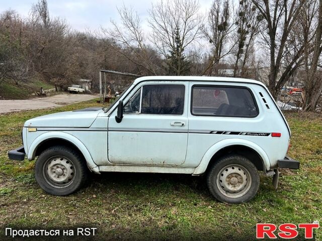 ВАЗ Нива, объемом двигателя 1.6 л и пробегом 200 тыс. км за 850 $, фото 10 на Automoto.ua