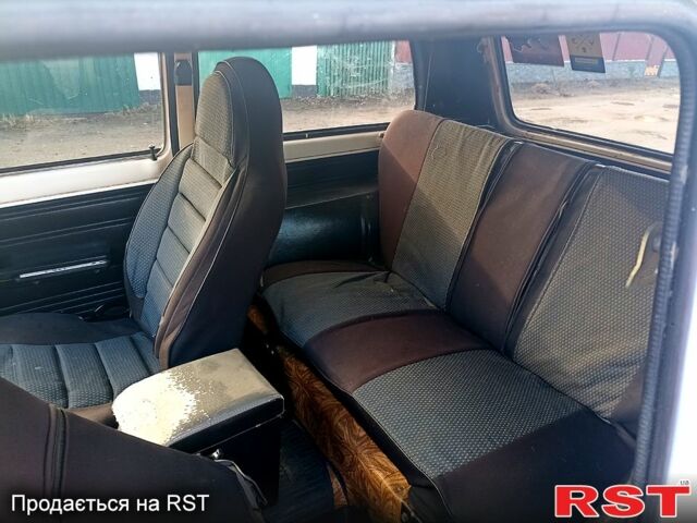 ВАЗ Нива, объемом двигателя 1.6 л и пробегом 148 тыс. км за 2200 $, фото 7 на Automoto.ua
