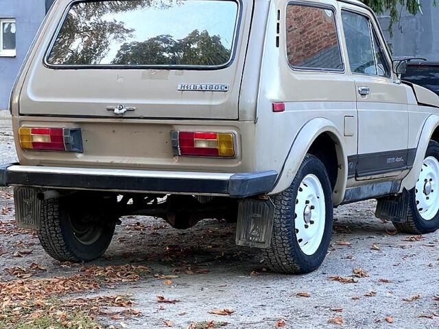 ВАЗ Нива, объемом двигателя 1.6 л и пробегом 77 тыс. км за 1700 $, фото 4 на Automoto.ua
