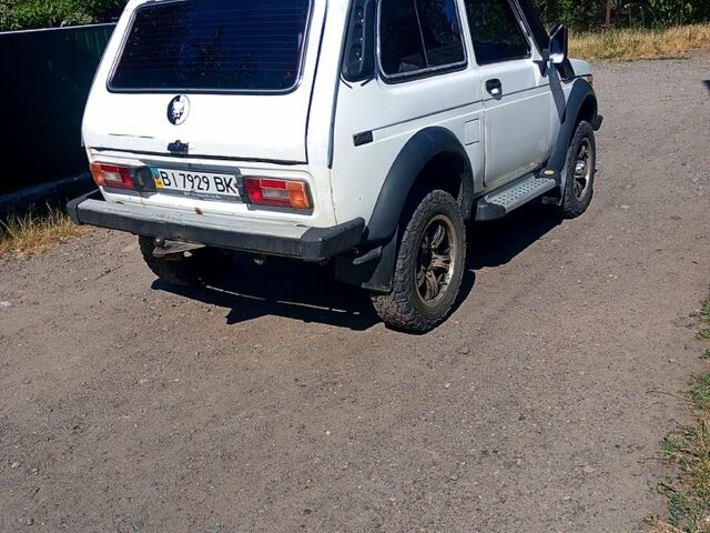 ВАЗ Нива, объемом двигателя 1.7 л и пробегом 0 тыс. км за 1900 $, фото 2 на Automoto.ua