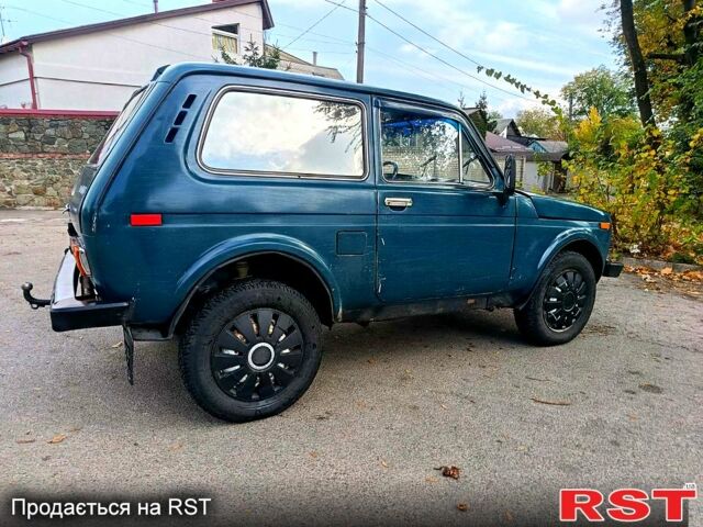 ВАЗ Нива 1988 в Днепре (Днепропетровске) на Automoto.ua ВАЗ Нива, объемом двигателя 1.6 л и пробегом 222 тыс. км за 750 $, фото 4 на Automoto.ua