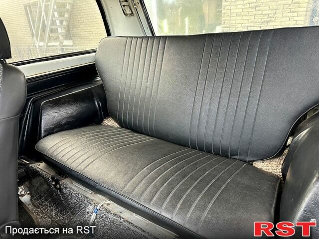 ВАЗ Нива, объемом двигателя 1.6 л и пробегом 100 тыс. км за 2399 $, фото 10 на Automoto.ua
