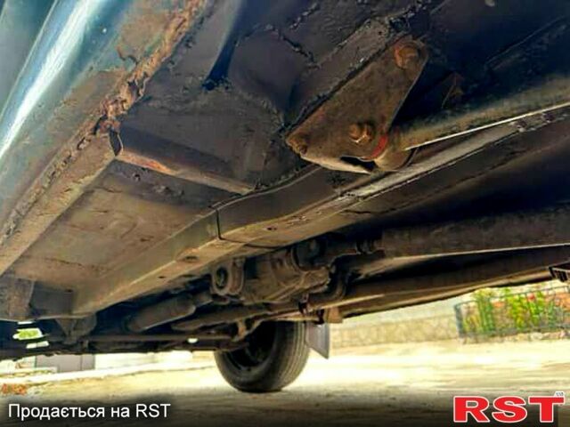 ВАЗ Нива, объемом двигателя 1.6 л и пробегом 199 тыс. км за 1050 $, фото 3 на Automoto.ua