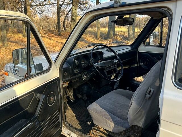 ВАЗ Нива, объемом двигателя 1.7 л и пробегом 140 тыс. км за 1350 $, фото 9 на Automoto.ua