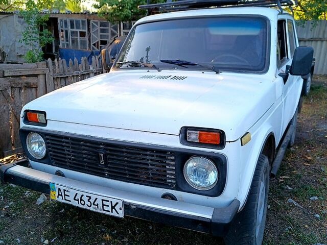 ВАЗ Нива 1989 в Криничках на Automoto.ua ВАЗ Нива, объемом двигателя 1.6 л и пробегом 165 тыс. км за 1300 $, фото 1 на Automoto.ua