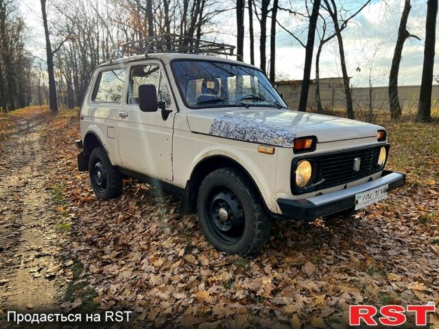 ВАЗ Нива, объемом двигателя 1.7 л и пробегом 140 тыс. км за 1350 $, фото 7 на Automoto.ua