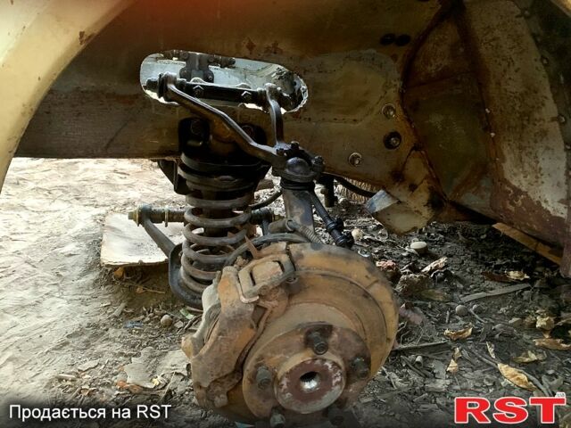 ВАЗ Нива, объемом двигателя 1.6 л и пробегом 100 тыс. км за 1200 $, фото 2 на Automoto.ua