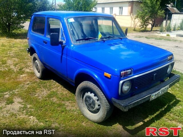 ВАЗ Нива, объемом двигателя 1.6 л и пробегом 250 тыс. км за 1050 $, фото 2 на Automoto.ua