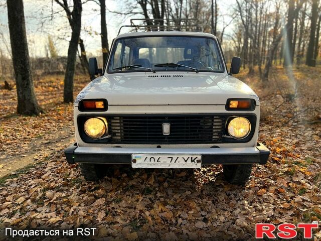 ВАЗ Нива, объемом двигателя 1.7 л и пробегом 140 тыс. км за 1350 $, фото 1 на Automoto.ua