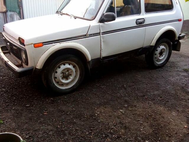 ВАЗ Нива, объемом двигателя 1.6 л и пробегом 120 тыс. км за 1800 $, фото 1 на Automoto.ua