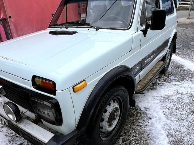 ВАЗ Нива, об'ємом двигуна 1.6 л та пробігом 300 тис. км за 1250 $, фото 1 на Automoto.ua