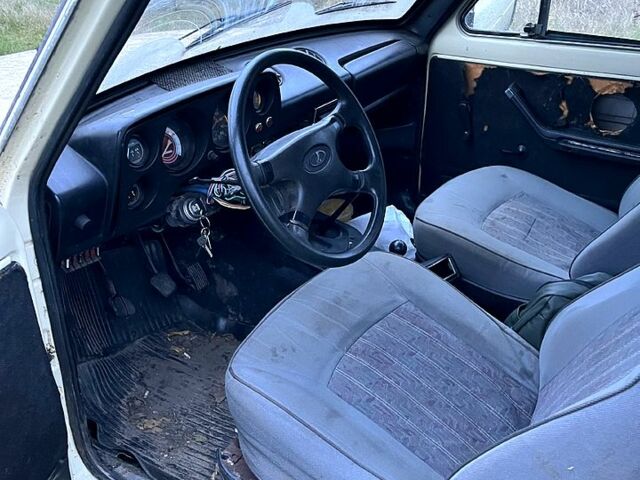 ВАЗ Нива, об'ємом двигуна 1.6 л та пробігом 100 тис. км за 1300 $, фото 4 на Automoto.ua