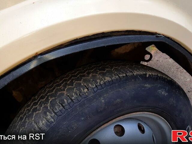 ВАЗ Нива, об'ємом двигуна 1.6 л та пробігом 102 тис. км за 1750 $, фото 12 на Automoto.ua