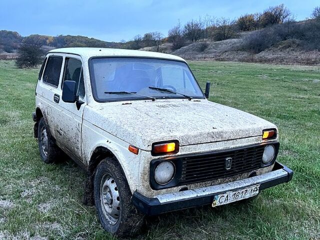ВАЗ Нива, об'ємом двигуна 1.6 л та пробігом 100 тис. км за 1300 $, фото 3 на Automoto.ua