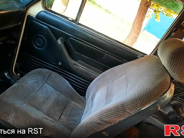 ВАЗ Нива, об'ємом двигуна 1.6 л та пробігом 102 тис. км за 1750 $, фото 13 на Automoto.ua