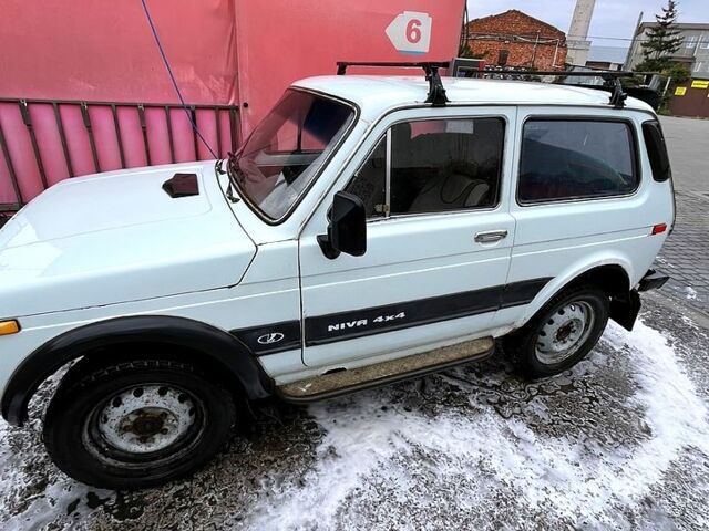 ВАЗ Нива, об'ємом двигуна 1.6 л та пробігом 300 тис. км за 1250 $, фото 2 на Automoto.ua