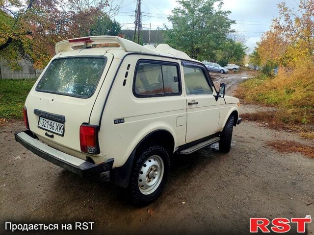 ВАЗ Нива, об'ємом двигуна 1.6 л та пробігом 200 тис. км за 899 $, фото 1 на Automoto.ua