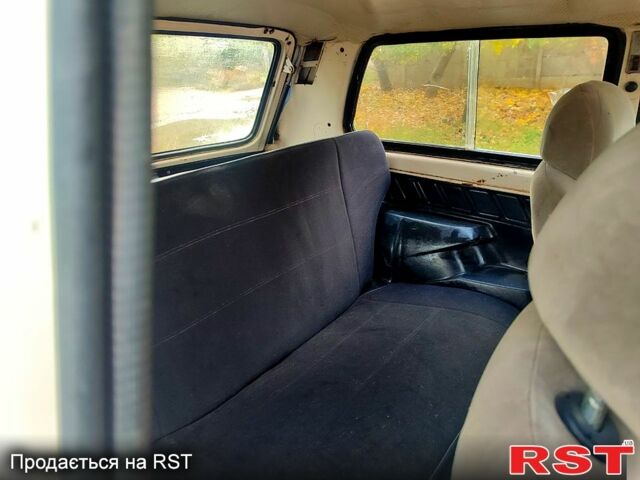 ВАЗ Нива, об'ємом двигуна 1.6 л та пробігом 200 тис. км за 899 $, фото 5 на Automoto.ua