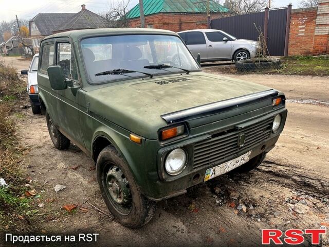 ВАЗ Нива, объемом двигателя 1.6 л и пробегом 230 тыс. км за 850 $, фото 2 на Automoto.ua