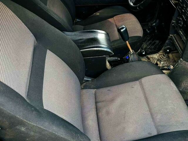 ВАЗ Нива, объемом двигателя 1.6 л и пробегом 150 тыс. км за 1500 $, фото 4 на Automoto.ua