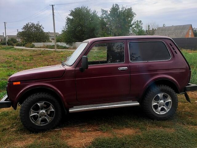 ВАЗ Нива, объемом двигателя 1.6 л и пробегом 120 тыс. км за 2200 $, фото 1 на Automoto.ua