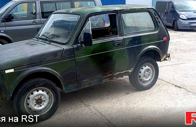 ВАЗ Нива, объемом двигателя 1.6 л и пробегом 222 тыс. км за 1000 $, фото 2 на Automoto.ua
