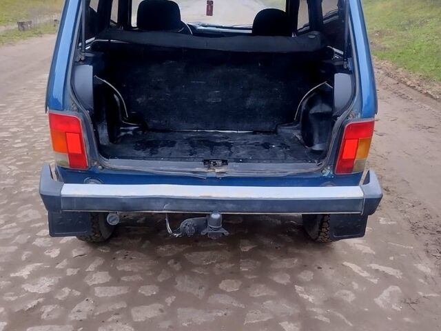 ВАЗ Нива, объемом двигателя 1.7 л и пробегом 0 тыс. км за 2500 $, фото 9 на Automoto.ua