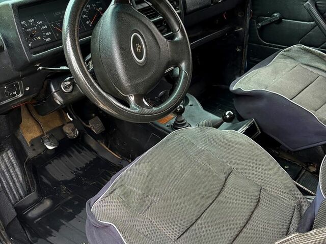 ВАЗ Нива, объемом двигателя 1.6 л и пробегом 200 тыс. км за 2800 $, фото 7 на Automoto.ua