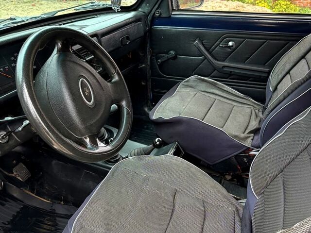 ВАЗ Нива, объемом двигателя 1.6 л и пробегом 200 тыс. км за 2800 $, фото 6 на Automoto.ua