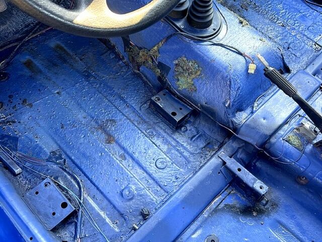 ВАЗ Нива, объемом двигателя 1.7 л и пробегом 71 тыс. км за 4500 $, фото 10 на Automoto.ua