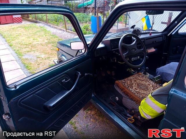 ВАЗ Нива, объемом двигателя 1.6 л и пробегом 62 тыс. км за 3200 $, фото 4 на Automoto.ua