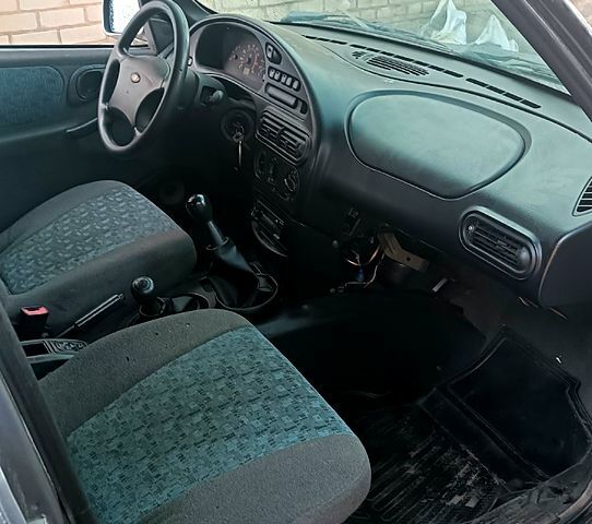 ВАЗ Нива, объемом двигателя 1.7 л и пробегом 150 тыс. км за 2500 $, фото 9 на Automoto.ua