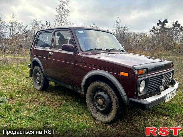 ВАЗ Нива, объемом двигателя 1.7 л и пробегом 176 тыс. км за 1999 $, фото 4 на Automoto.ua