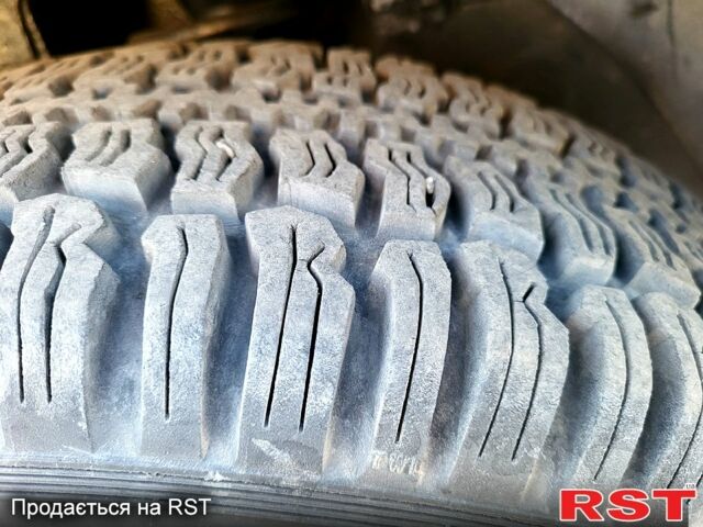 ВАЗ Нива, объемом двигателя 1.7 л и пробегом 120 тыс. км за 3900 $, фото 4 на Automoto.ua