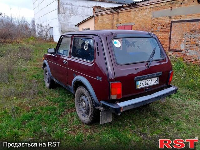 ВАЗ Нива, объемом двигателя 1.7 л и пробегом 176 тыс. км за 1999 $, фото 3 на Automoto.ua