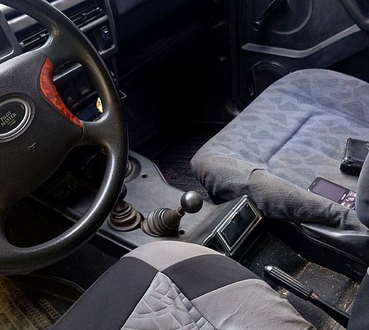 ВАЗ Нива, об'ємом двигуна 1.6 л та пробігом 180 тис. км за 4100 $, фото 11 на Automoto.ua