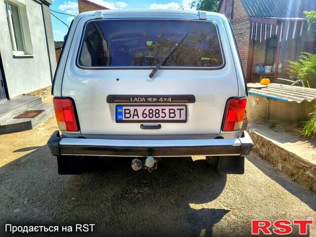 ВАЗ Нива, объемом двигателя 1.7 л и пробегом 122 тыс. км за 4000 $, фото 5 на Automoto.ua