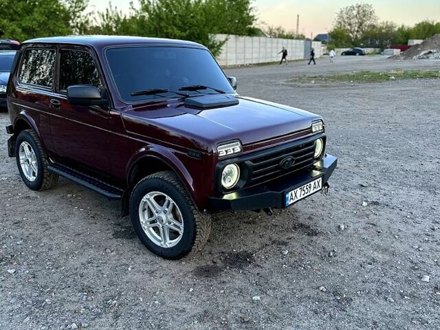 ВАЗ Нива 2013 в Харькове на Automoto.ua ВАЗ Нива, объемом двигателя 1.7 л и пробегом 173 тыс. км за 4000 $, фото 4 на Automoto.ua