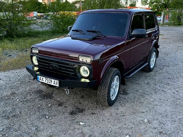 ВАЗ Нива 2013 в Харькове на Automoto.ua ВАЗ Нива, объемом двигателя 1.7 л и пробегом 173 тыс. км за 4000 $, фото 3 на Automoto.ua