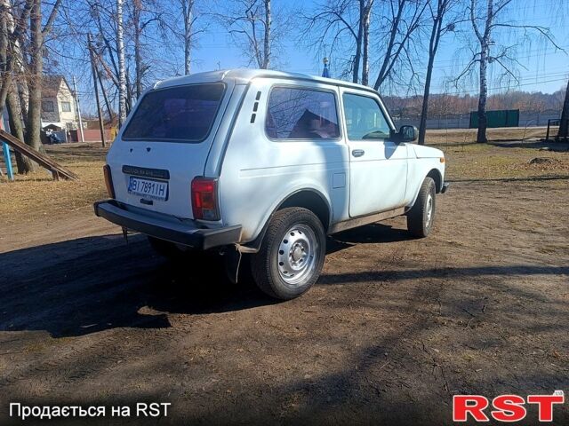 ВАЗ Нива, объемом двигателя 17 л и пробегом 0 тыс. км за 3620 $, фото 3 на Automoto.ua