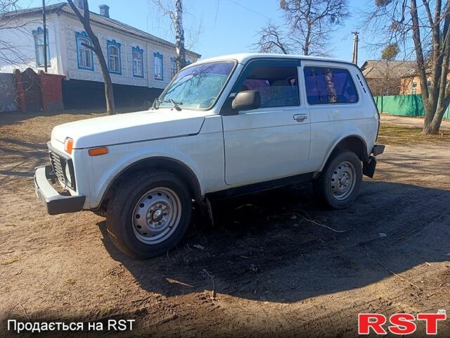 ВАЗ Нива, объемом двигателя 17 л и пробегом 0 тыс. км за 3620 $, фото 2 на Automoto.ua