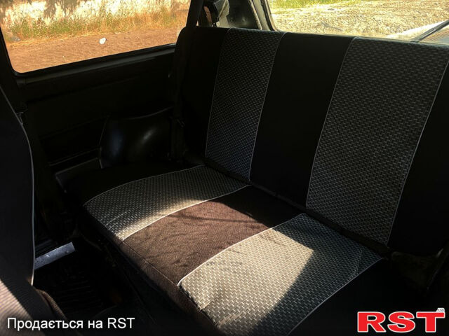ВАЗ Нива, объемом двигателя 1.7 л и пробегом 59 тыс. км за 3699 $, фото 6 на Automoto.ua